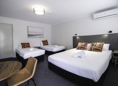 Batemans Bay Hotel - Accommodation Daintree 3