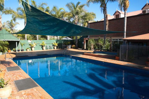 Batemans Bay Marina Resort - Accommodation Daintree 2