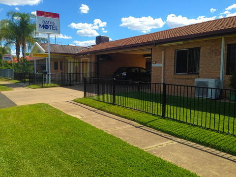 Baths Motel Moree - Accommodation Daintree 0