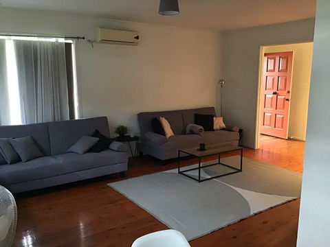 Baulkham Hill House - Accommodation Daintree 0