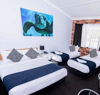 Bay Hotel Motel - Accommodation Daintree