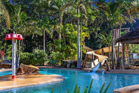 Bays Holiday Park - Accommodation Daintree 0
