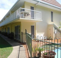 Bayshores Apartment Hervey Bay - Accommodation Daintree