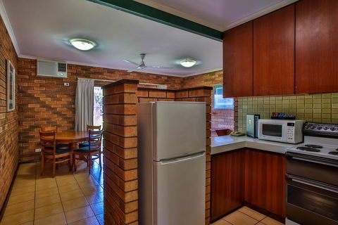 Bayside Holiday Apartments - Accommodation Daintree 3