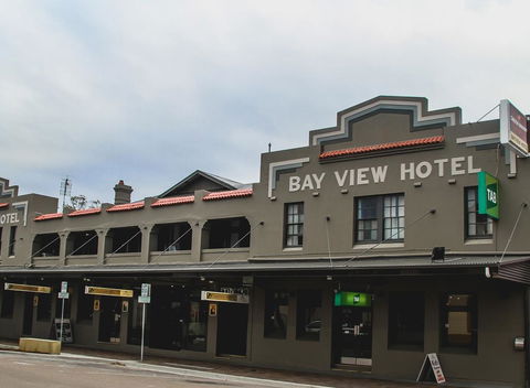 Bayview Hotel - Batemans Bay - Accommodation Daintree 0