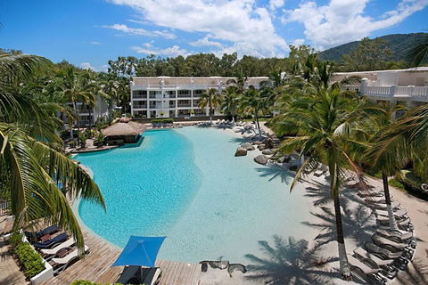 BEACH CLUB PENTHOUSE 5134 - Accommodation Daintree 2