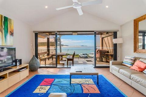 Beach Duplex 72b Marine Dr - Fingal Bay - Accommodation Daintree 3