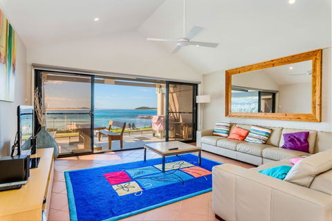 Beach Duplex 72b Marine Dr - Fingal Bay - Accommodation Daintree 2