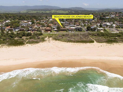 Beach House On Jones Beach - Kiama Accommodation - Accommodation Daintree 1
