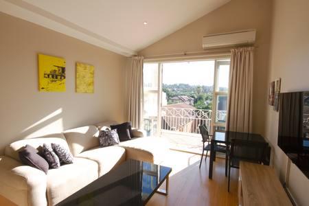 Beach Pad: Bondi Beach - Accommodation Daintree 0