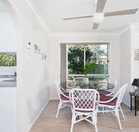Beach Paradise  Anna Bay - Accommodation Daintree