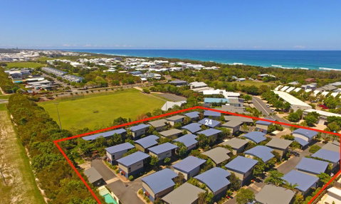 Beach Shack 24 Casuarina - Accommodation Daintree 0