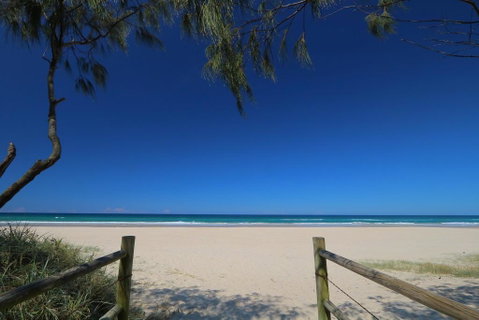 Beach Shacks #1 Casuarina - Accommodation Daintree 3