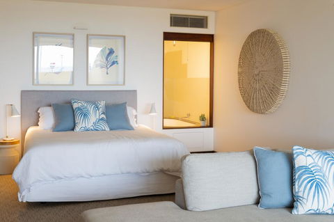 Beach Suites - Accommodation Daintree 3