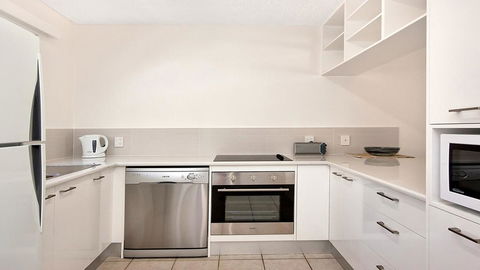 Beachcomber Unit 4,- Beachside Unit - - Accommodation Daintree 2