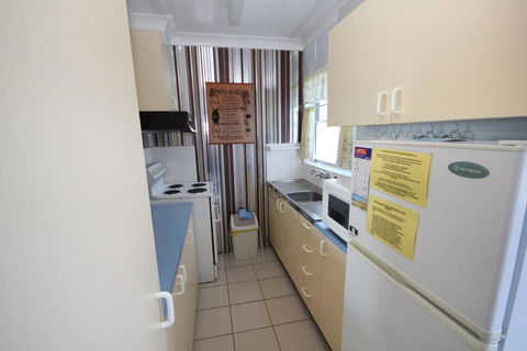 BEACHFRONT 3- 3/12 Bundella Ave LC - Accommodation Daintree 1