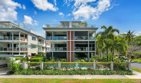 Beachfront Apartment With Ocean Views (4) - Accommodation Daintree 1