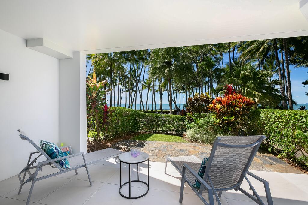 Palm Cove QLD Accommodation Daintree