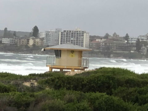 Beachfront Living Cronulla - Accommodation Daintree 3