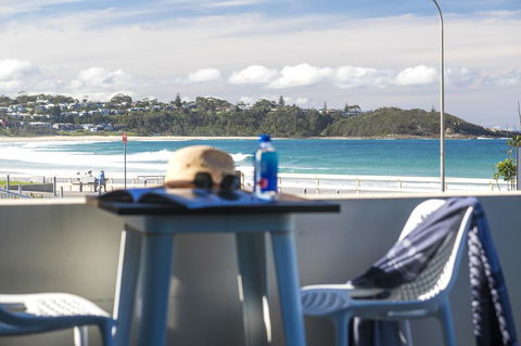 Beachfront One, Mollymook - Accommodation Daintree 0