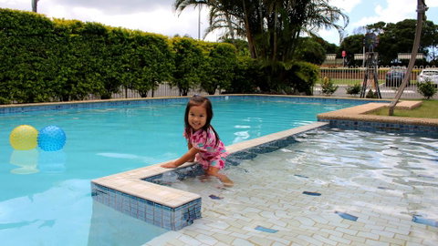 Beachlander Holiday Apartments - Accommodation Daintree 0