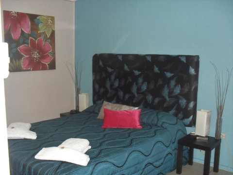 Beachlander Holiday Apartments - Accommodation Daintree 2