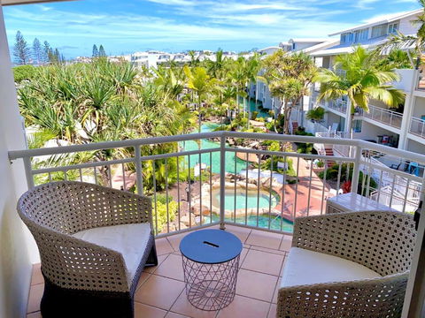 Resort Queen Studio At Alex Beach Resort - Accommodation Daintree 0