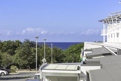 RESORT ON THE BEACH 1219/20 - Accommodation Daintree 3