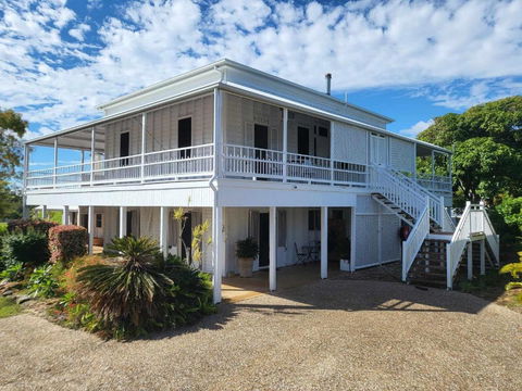 Ribbonwood Bed & Breakfast, Emu Park Qld - Accommodation Daintree 0