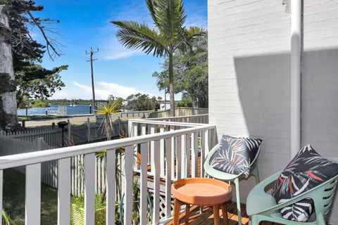 River Tonic - Accommodation Daintree 0