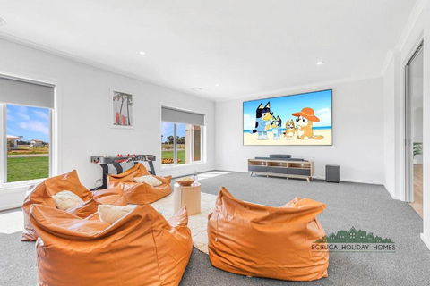 Riverside Meadows - Accommodation Daintree 1