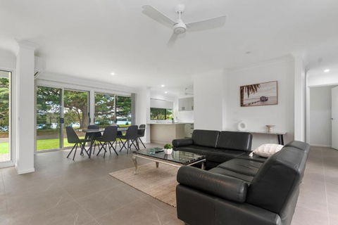 Riverside Serenity - Accommodation Daintree 2