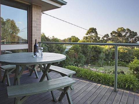 Roanjoka Dromana - Accommodation Daintree 0