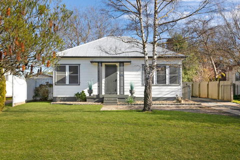 Ronelle Cottage - Accommodation Daintree 0