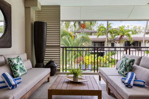 Rooftop Resort Oasis At Temple With Spa - Accommodation Daintree 1