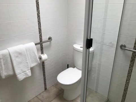 Room Motel Kingaroy East - Accommodation Daintree 2