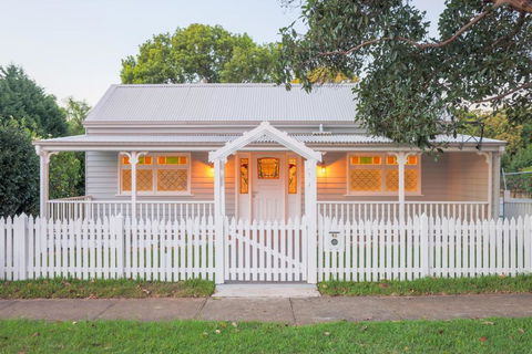 Rosemill Cottage - Mobility Friendly Accommodation Never Looked Better! - Accommodation Daintree 3
