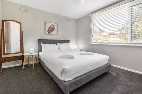 Rosewood Lodge - Cottage Charm Off High Street - Accommodation Daintree 2