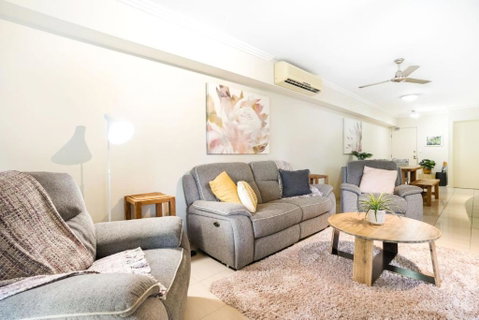 Royal Pavillions City Escape - Accommodation Daintree 3