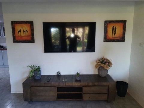 Rural Escape - Accommodation Daintree 3