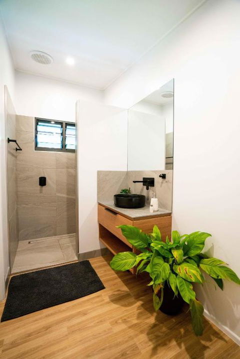 Safari Lodge - Accommodation Daintree 3