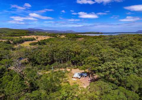 Saintys Creek Cottage - Accommodation Daintree 0