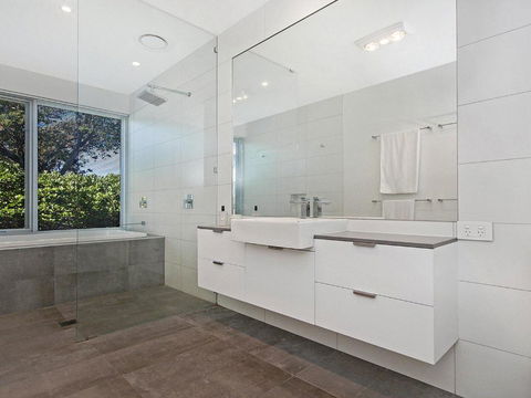Saltwater Lodge - Accommodation Daintree 3