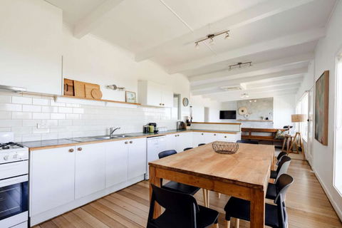 Saltwater Terrace With Panoramic Ocean Views - Accommodation Daintree 3