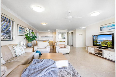 Salty Kisses @ Riverdance - 3 Bedroom Apartment - Accommodation Daintree 0