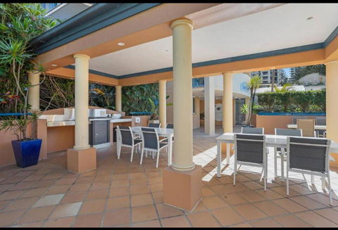 San Mateo On Broadbeach - Accommodation Daintree 1