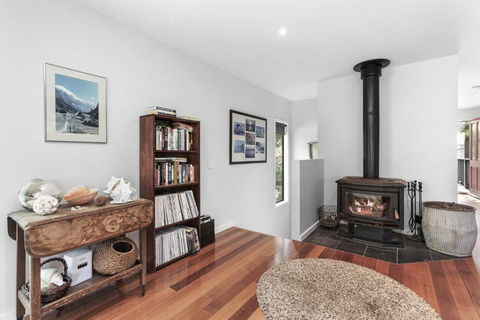 Sanctuary House - Accommodation Daintree 0
