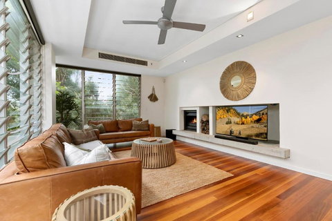 Sanctuary @ Sunshine - Accommodation Daintree 0