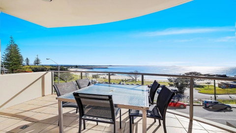 Sandcastle 201 - Accommodation Daintree 0