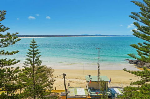 Sandcastle 407 12-24 William Street - Accommodation Daintree 3